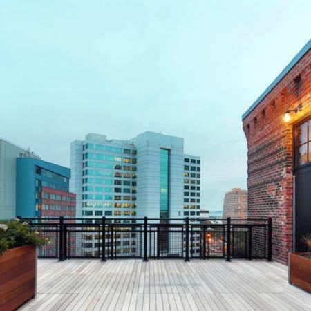 Deedee'S Industrial Lofts Aparthotel Jersey City Exterior foto